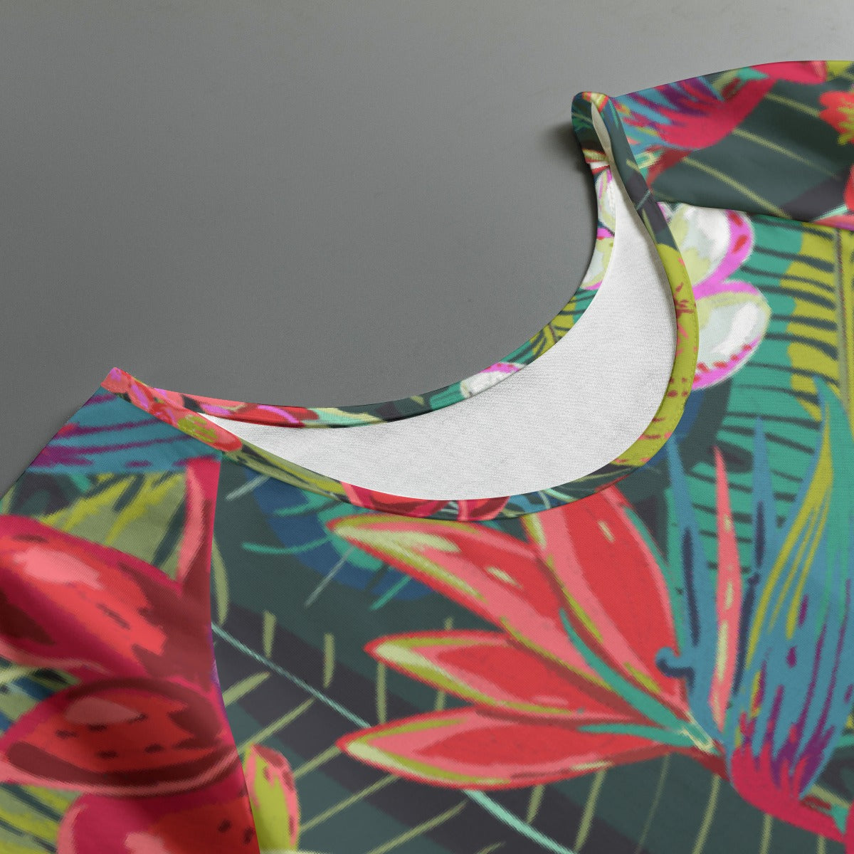 All-Over Print Women's Round Neck T-shirt With Raglan Sleeve