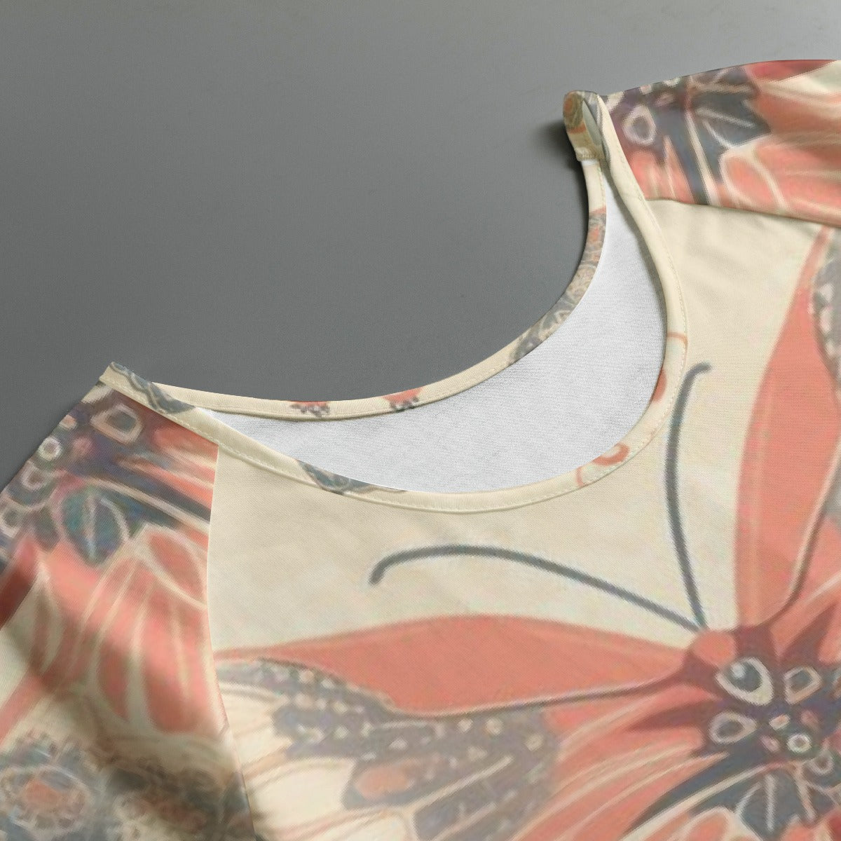 All-Over Print Women's Round Neck T-shirt With Raglan Sleeve
