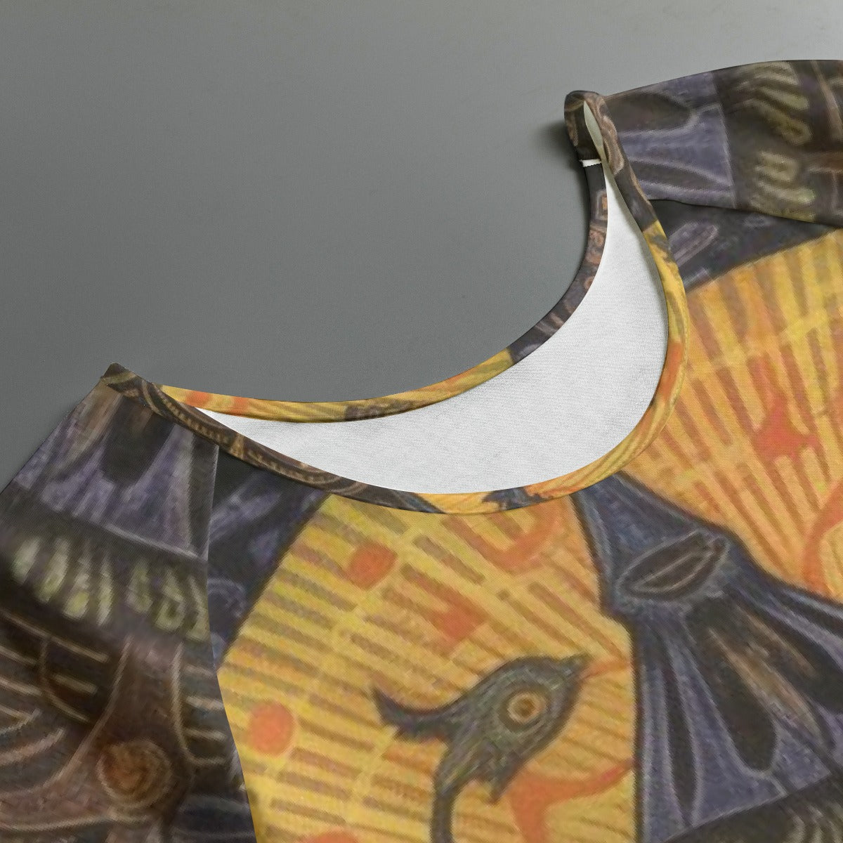 All-Over Print Women's Round Neck T-shirt With Raglan Sleeve