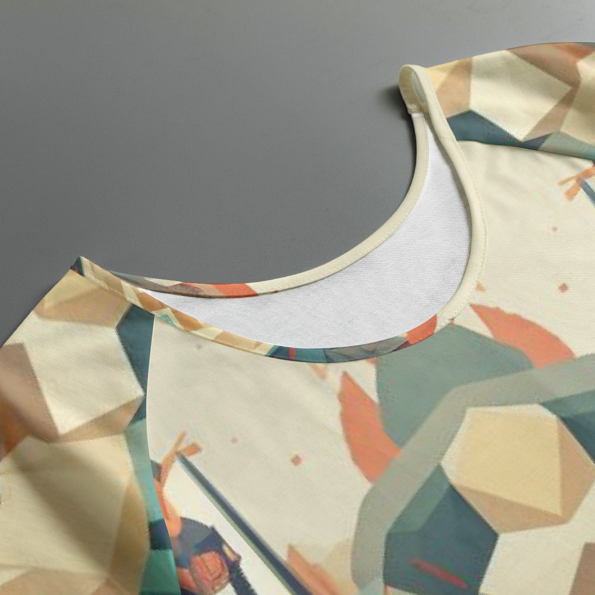 All-Over Print Women's Round Neck T-shirt With Raglan Sleeve