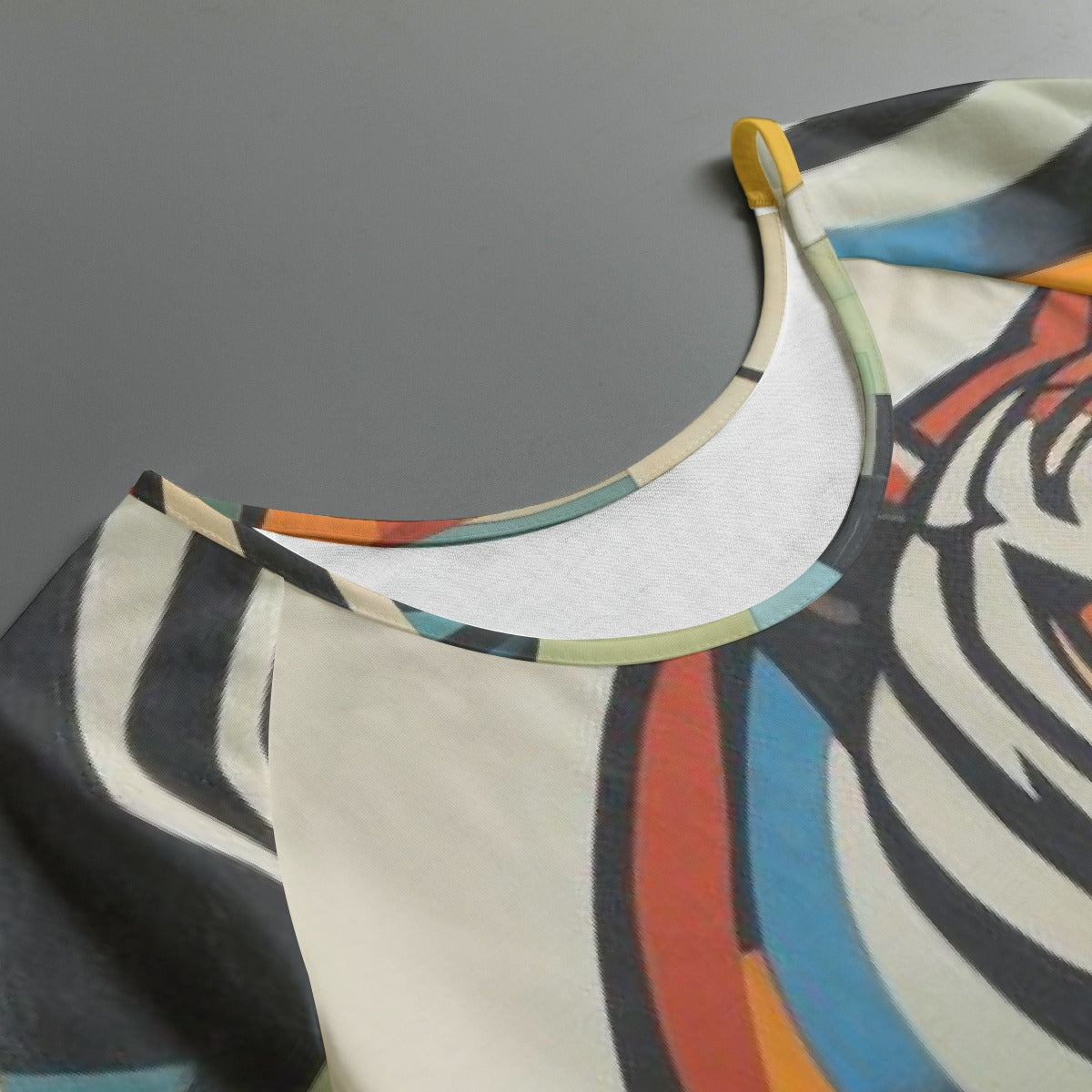 All-Over Print Women's Round Neck T-shirt With Raglan Sleeve