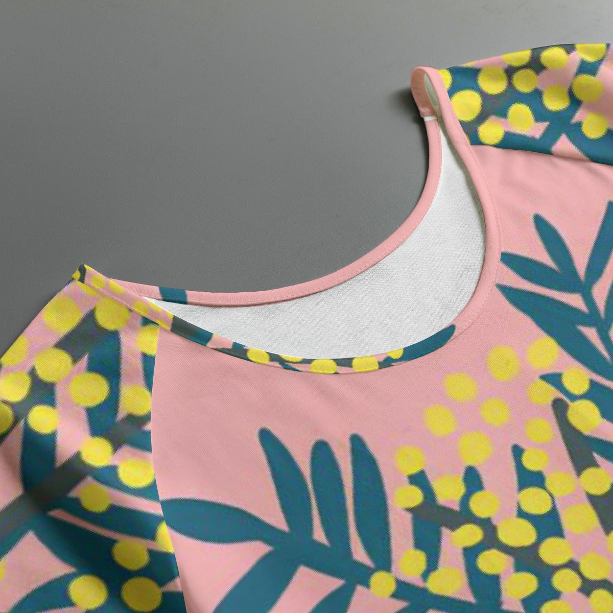 All-Over Print Women's Round Neck T-shirt With Raglan Sleeve