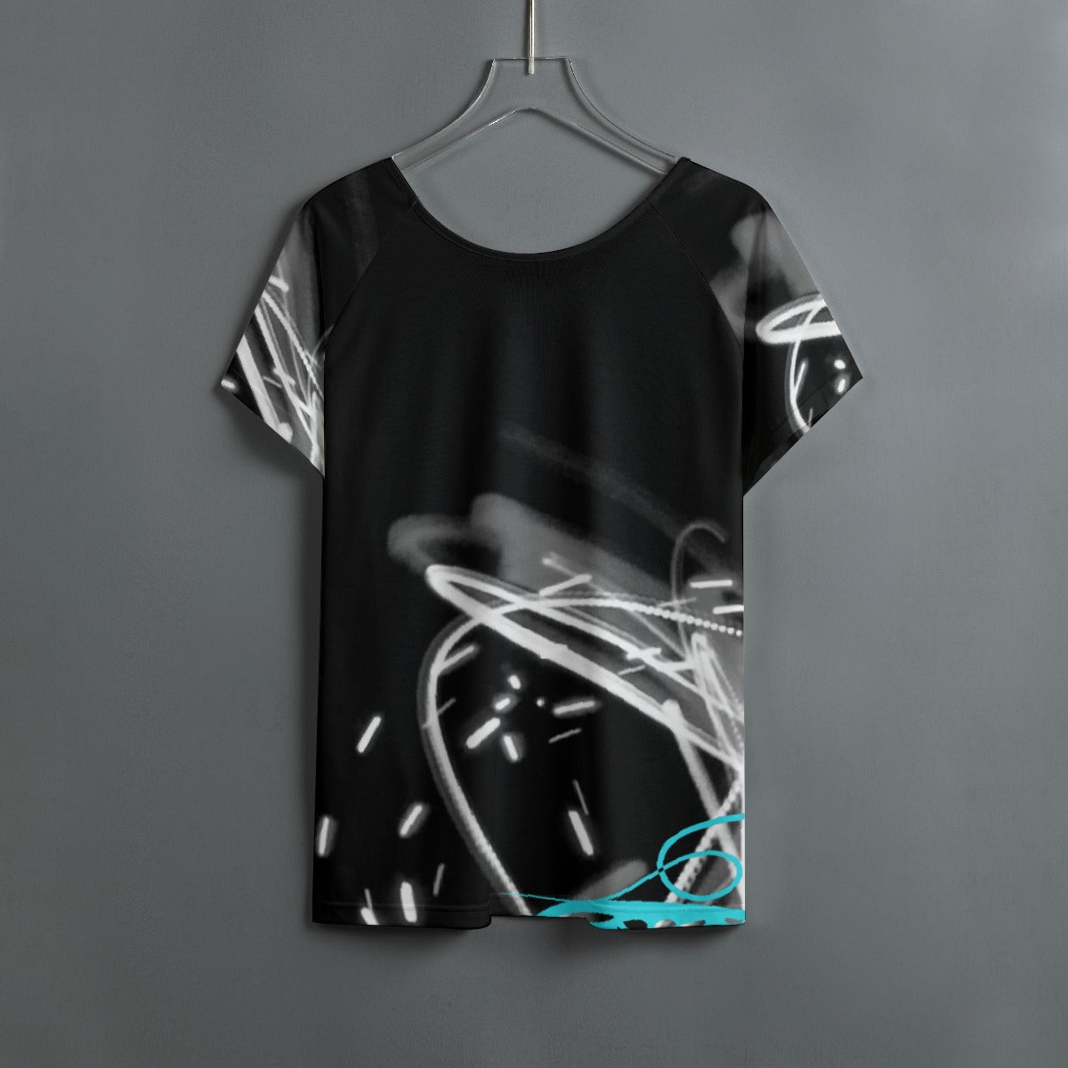 All-Over Print Women's Round Neck T-shirt With Raglan Sleeve