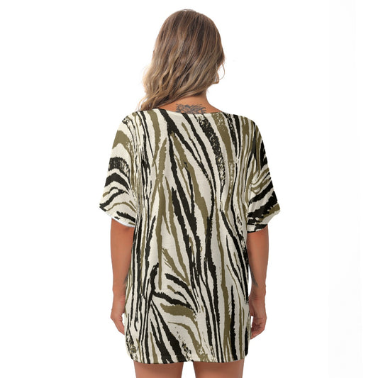 All-Over Print Women's Bat Sleeves V-Neck Blouse