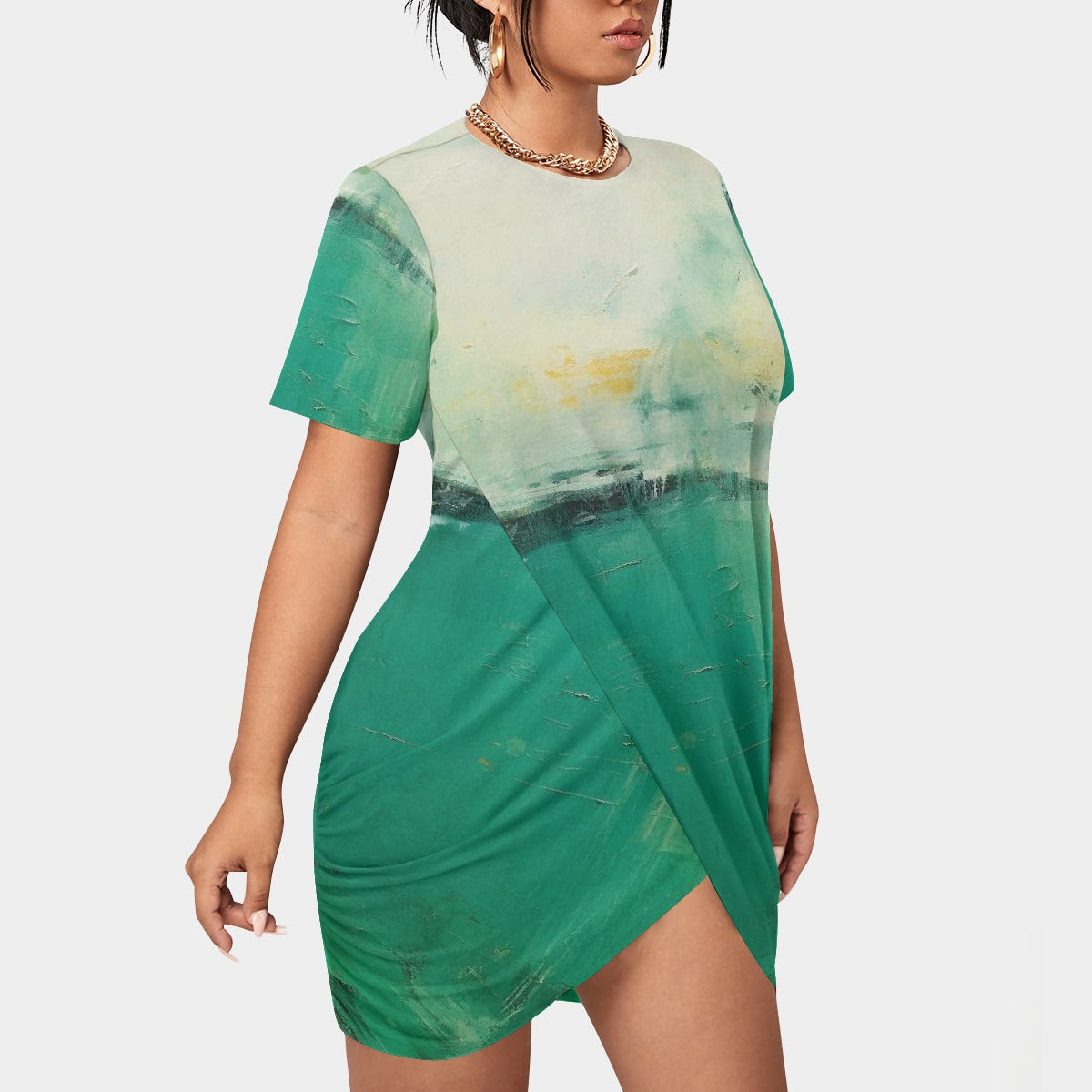 All-Over Print Women’s Stacked Hem Dress With Short Sleeve（Plus Size）