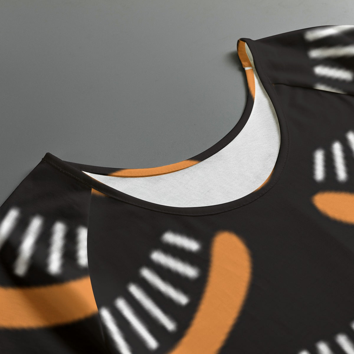 All-Over Print Women's Round Neck T-shirt With Raglan Sleeve