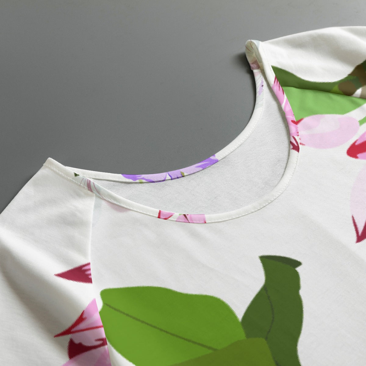 All-Over Print Women's Round Neck T-shirt With Raglan Sleeve