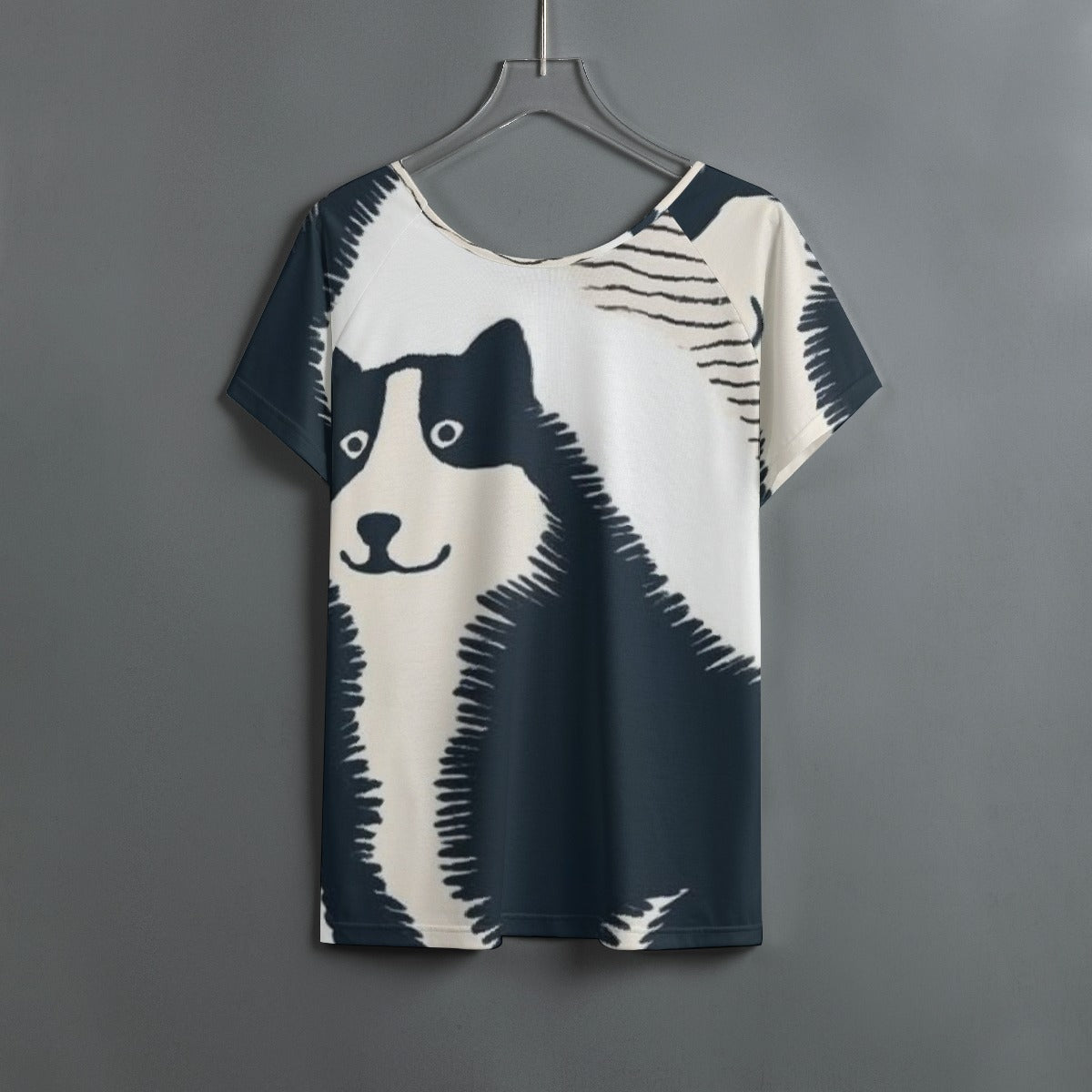 All-Over Print Women's Round Neck T-shirt With Raglan Sleeve