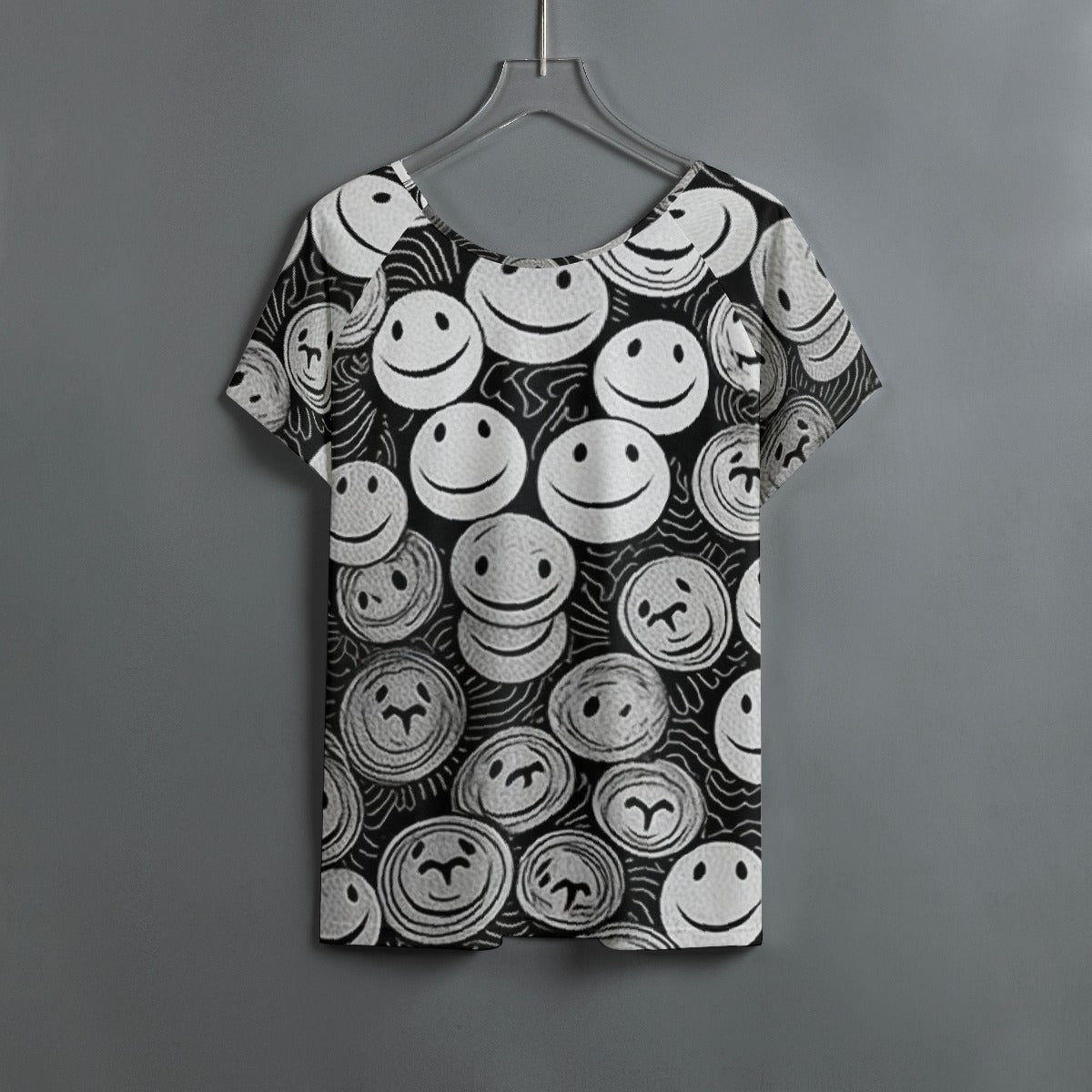 All-Over Print Women's Round Neck T-shirt With Raglan Sleeve