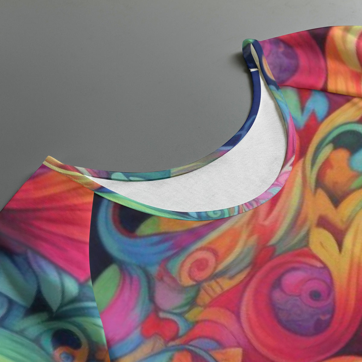 All-Over Print Women's Round Neck T-shirt With Raglan Sleeve