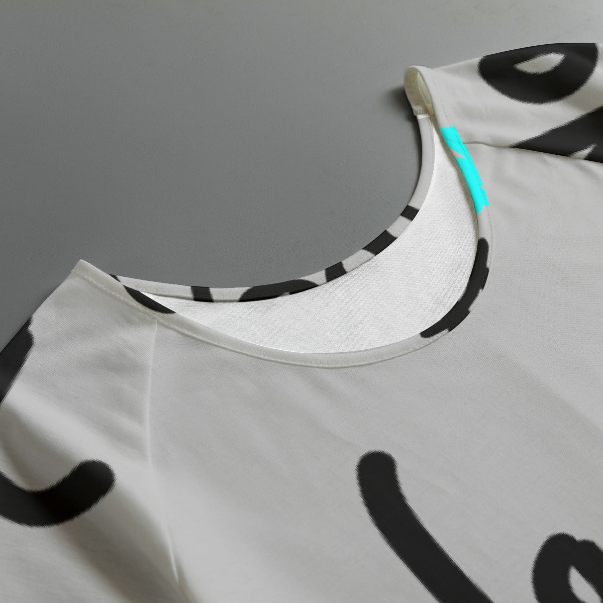 All-Over Print Women's Round Neck T-shirt With Raglan Sleeve