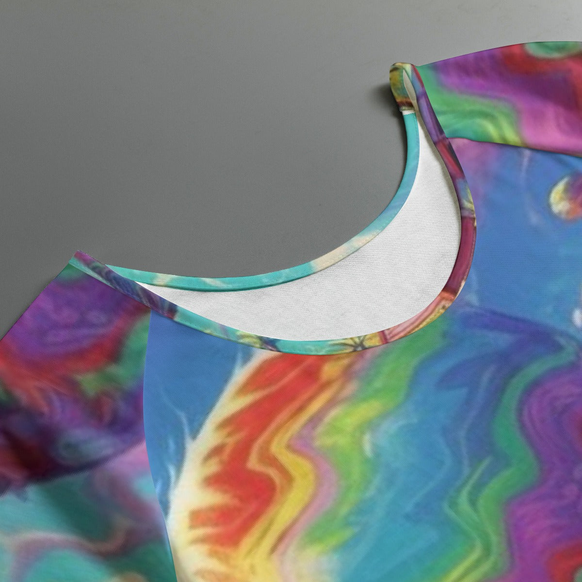 All-Over Print Women's Round Neck T-shirt With Raglan Sleeve