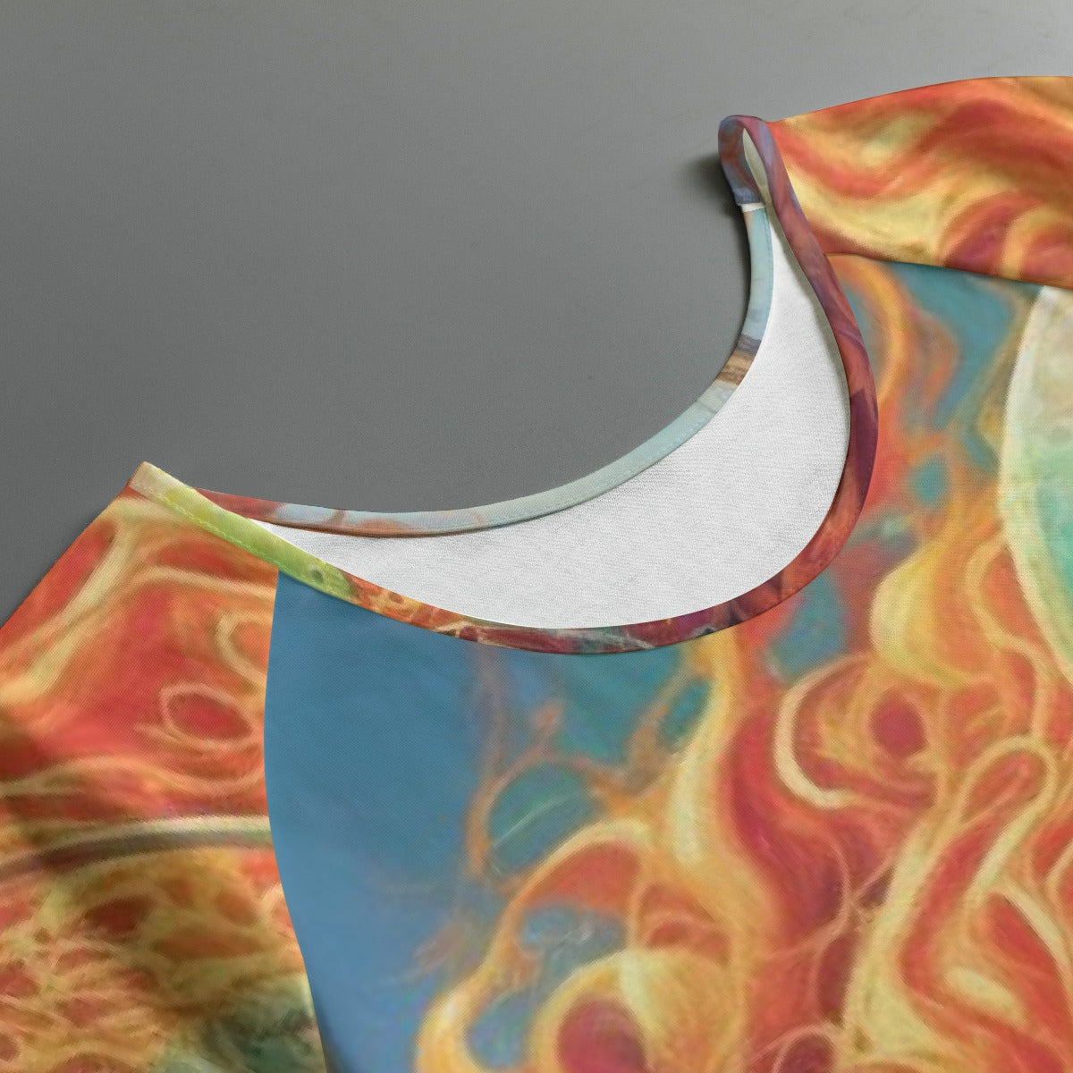 All-Over Print Women's Round Neck T-shirt With Raglan Sleeve