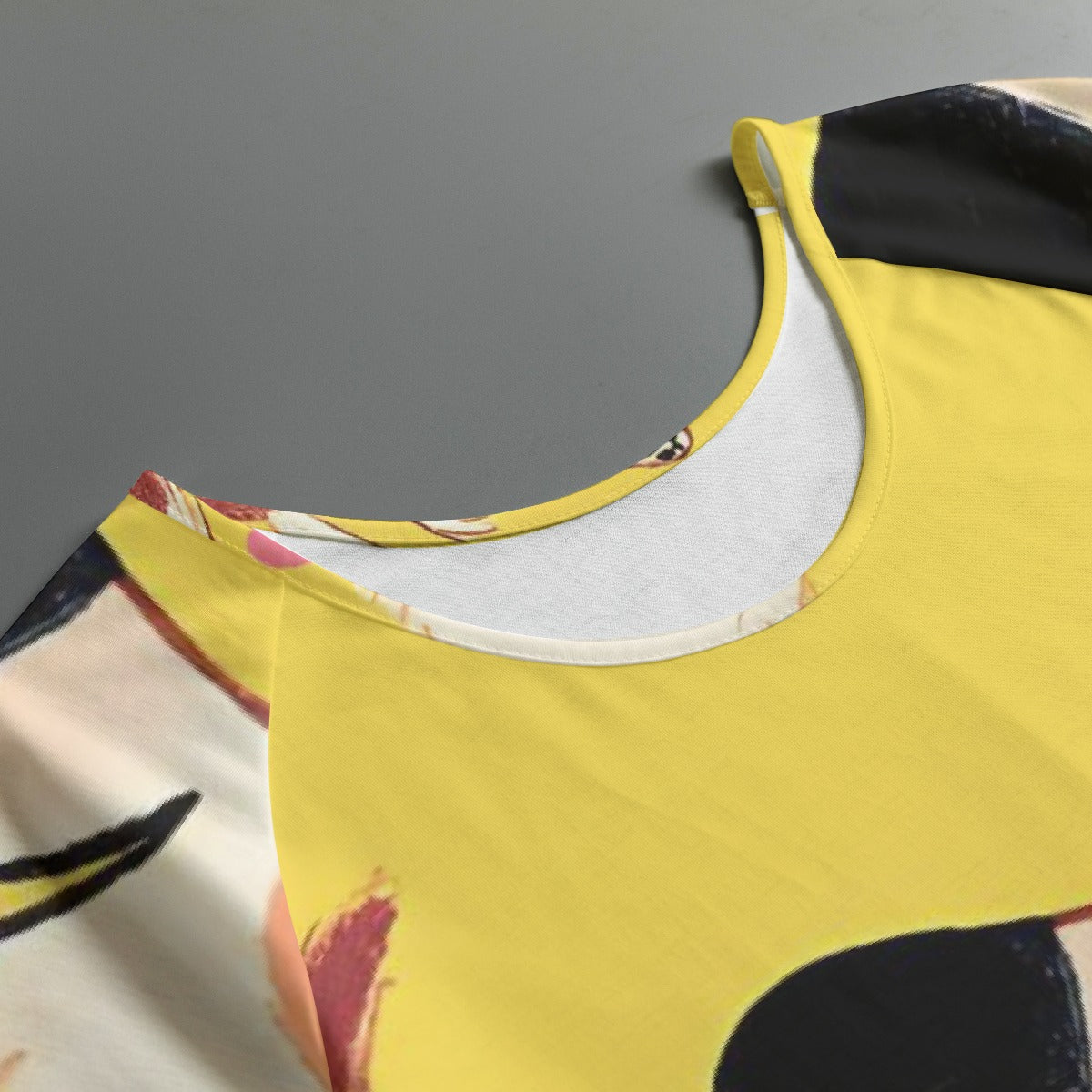 All-Over Print Women's Round Neck T-shirt With Raglan Sleeve
