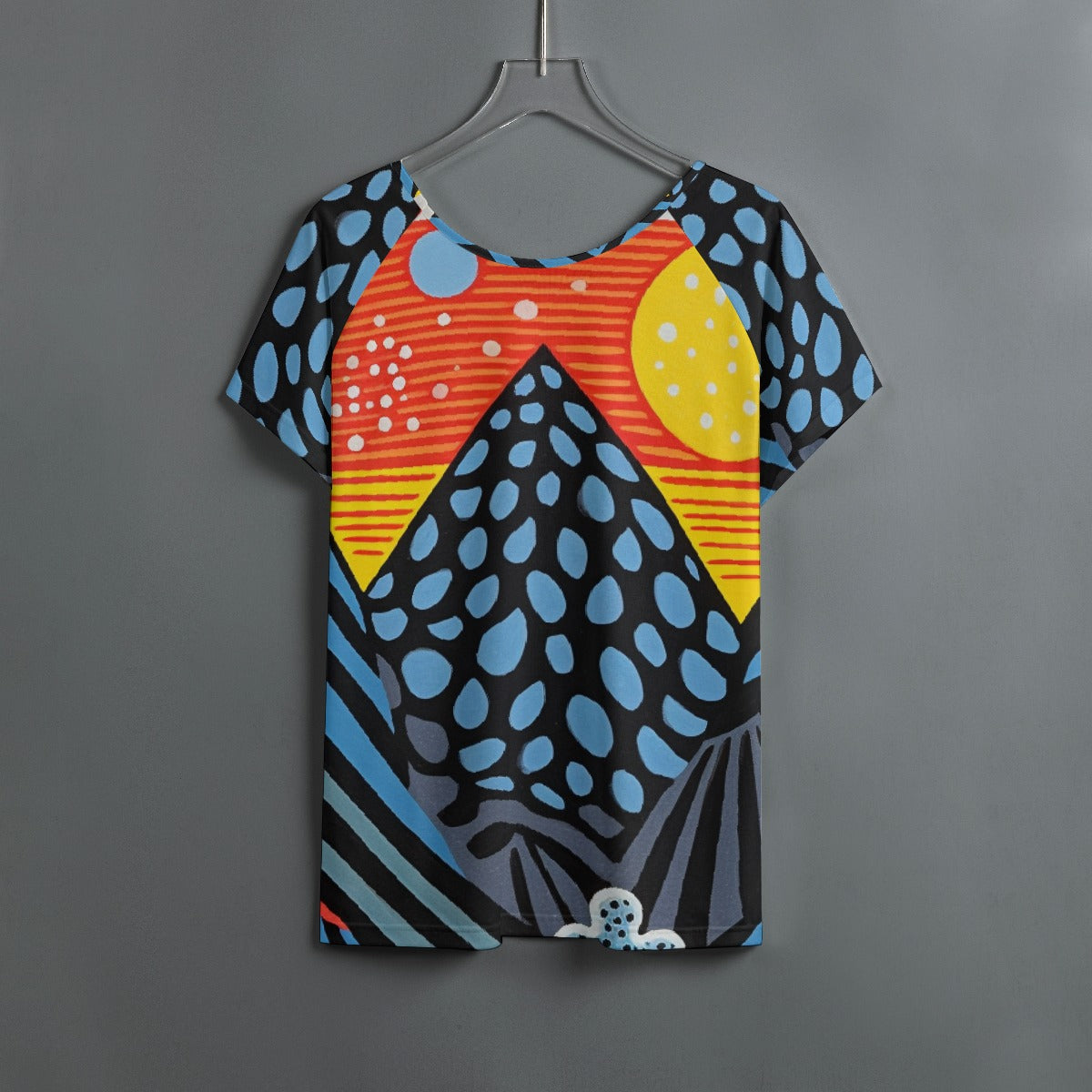 All-Over Print Women's Round Neck T-shirt With Raglan Sleeve