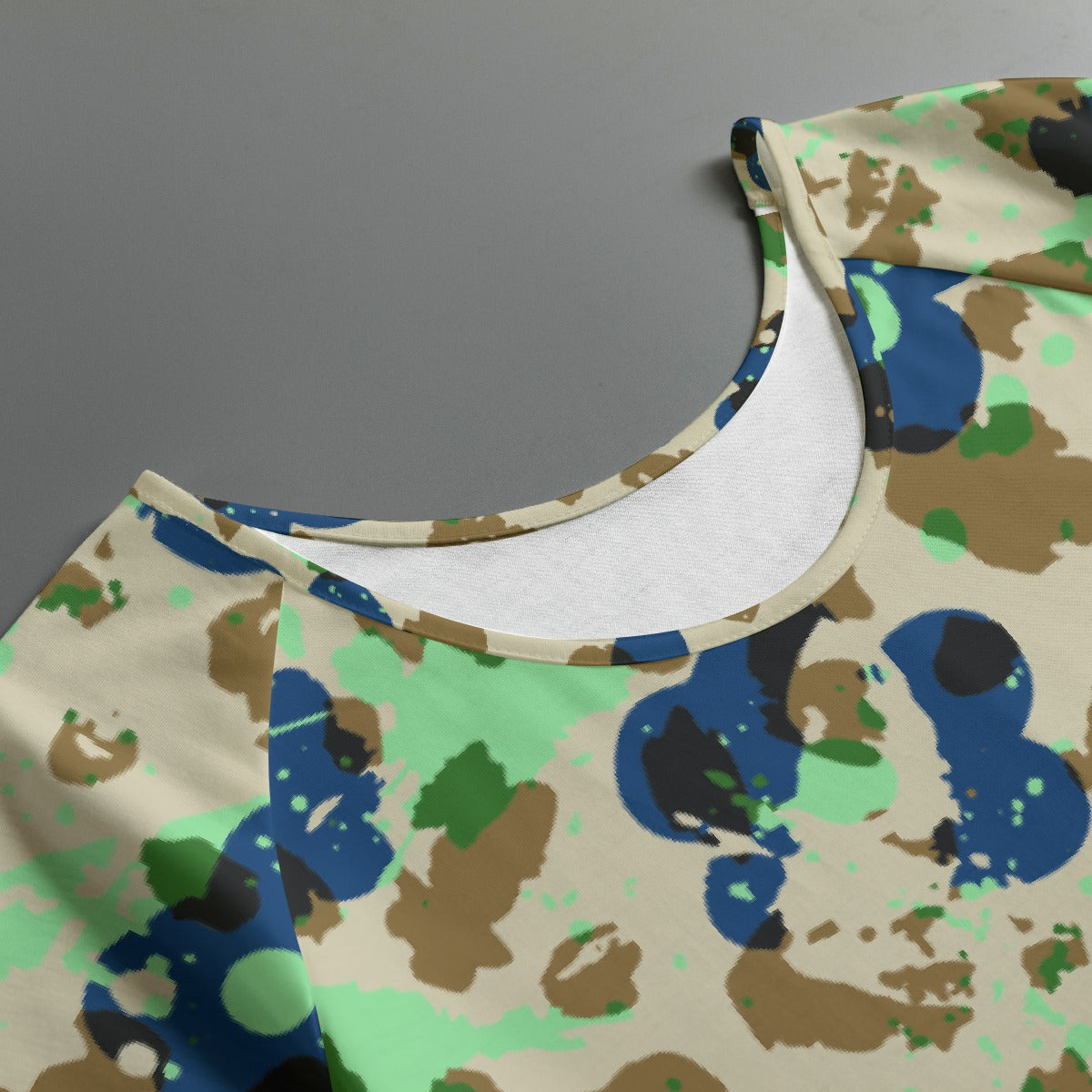 All-Over Print Women's Round Neck T-shirt With Raglan Sleeve