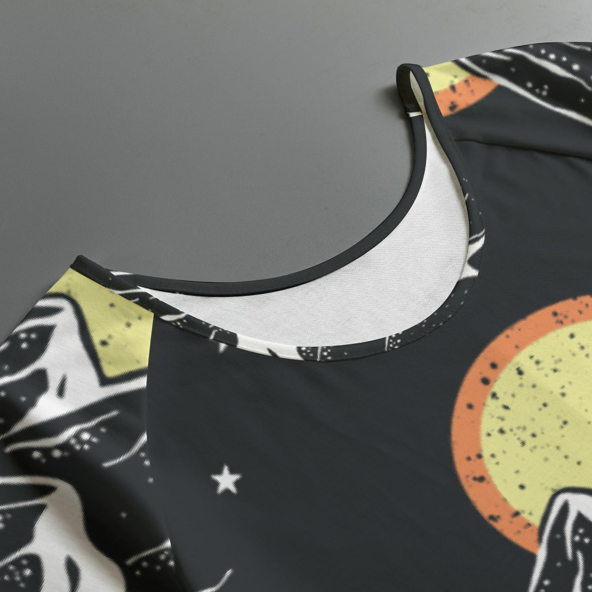 All-Over Print Women's Round Neck T-shirt With Raglan Sleeve