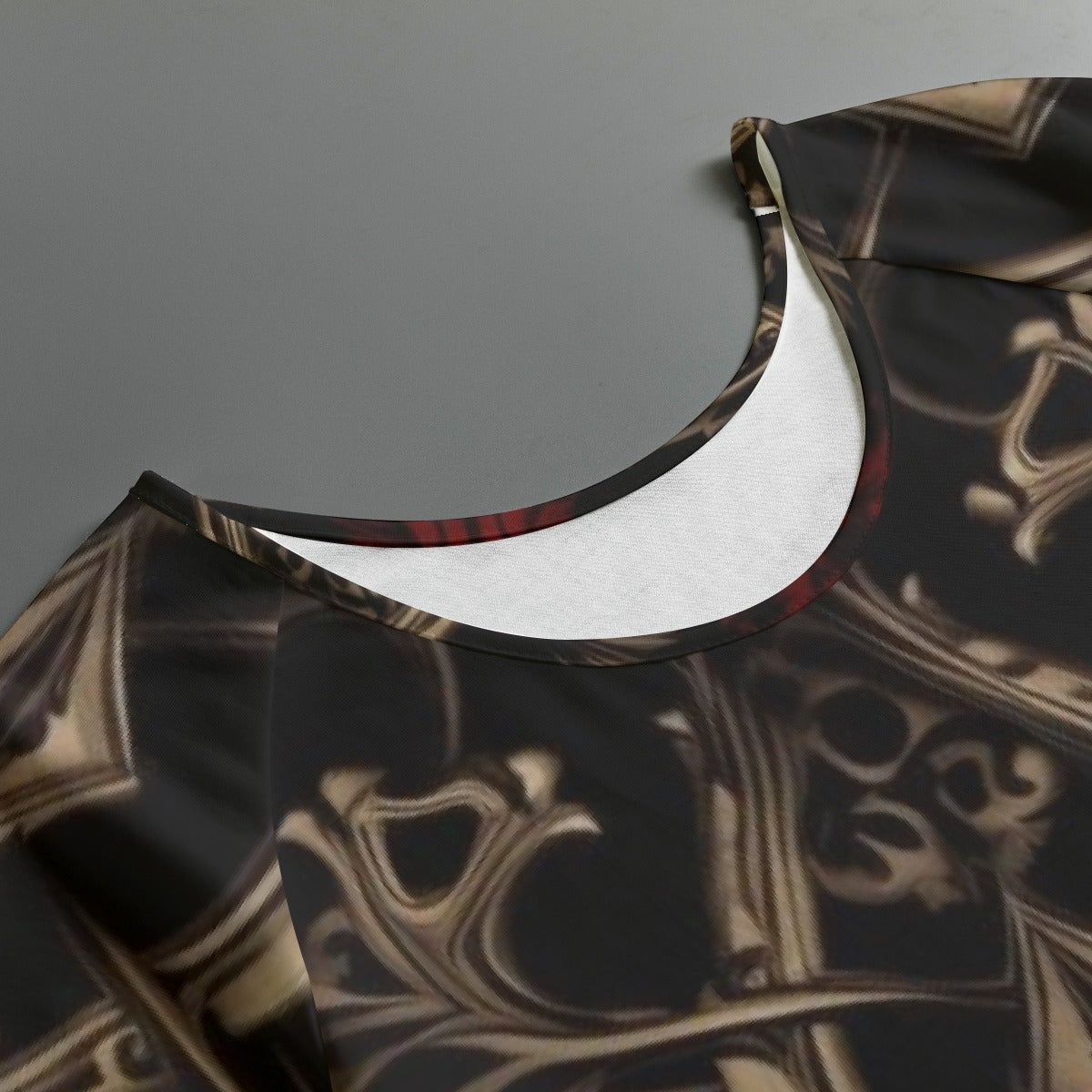 All-Over Print Women's Round Neck T-shirt With Raglan Sleeve