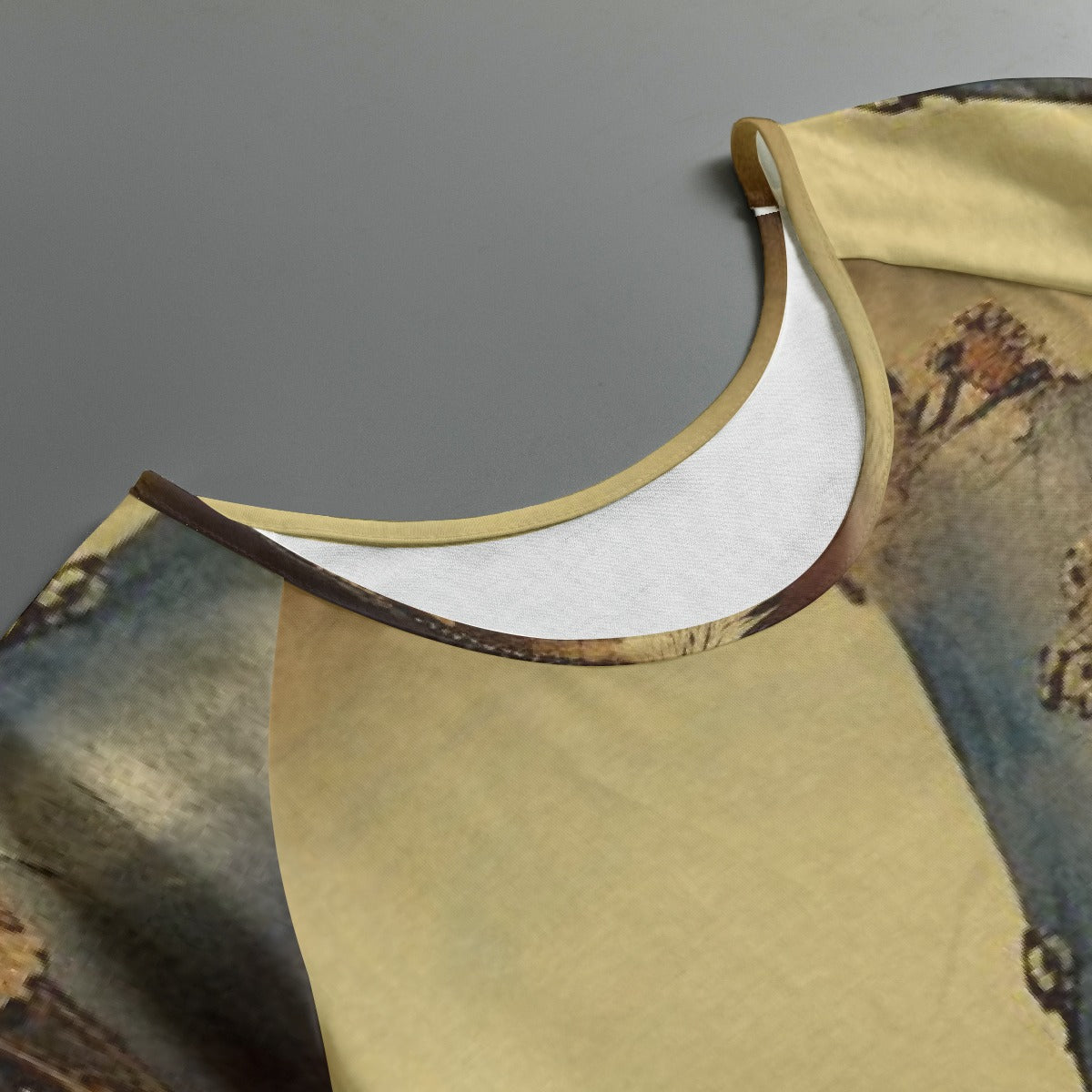 All-Over Print Women's Round Neck T-shirt With Raglan Sleeve