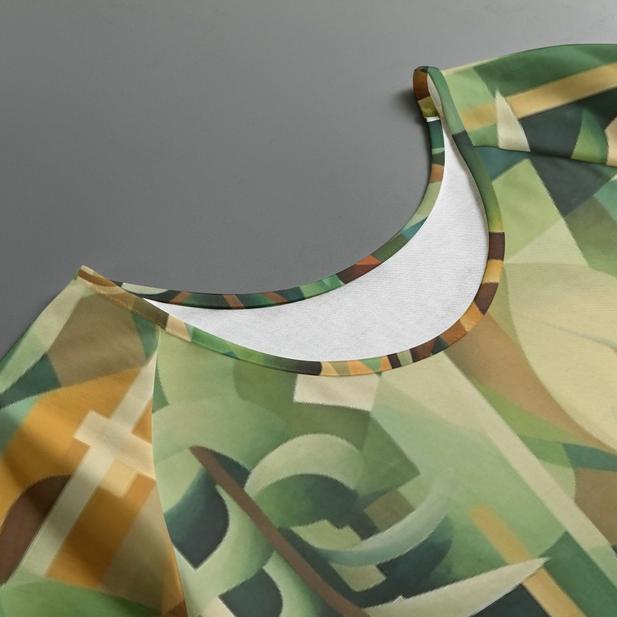 All-Over Print Women's Round Neck T-shirt With Raglan Sleeve