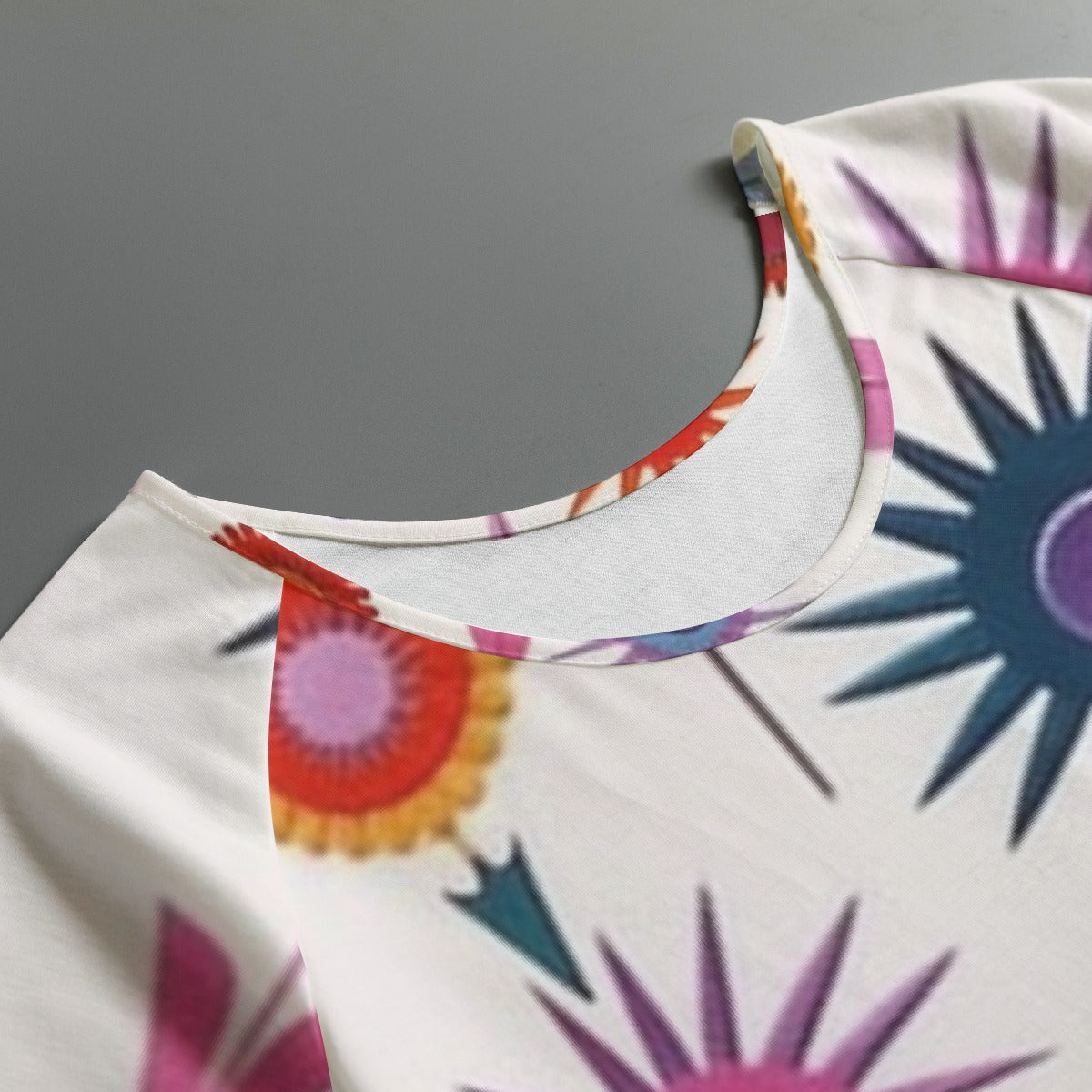All-Over Print Women's Round Neck T-shirt With Raglan Sleeve
