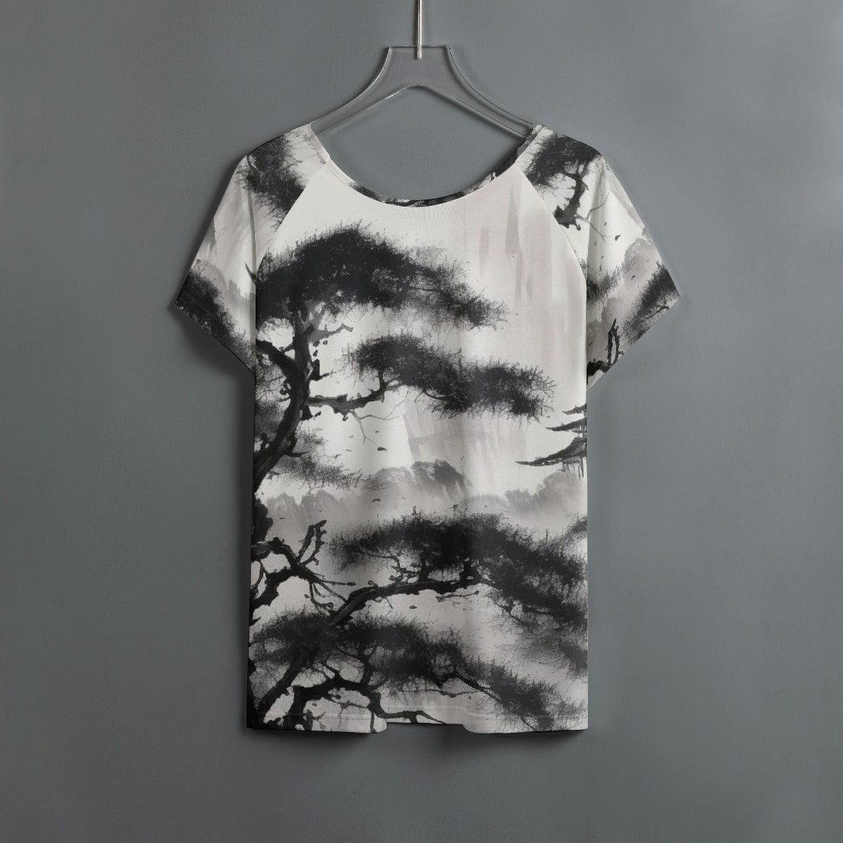 All-Over Print Women's Round Neck T-shirt With Raglan Sleeve