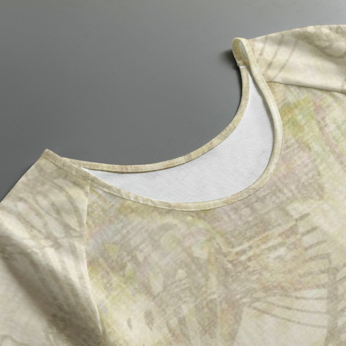 All-Over Print Women's Round Neck T-shirt With Raglan Sleeve