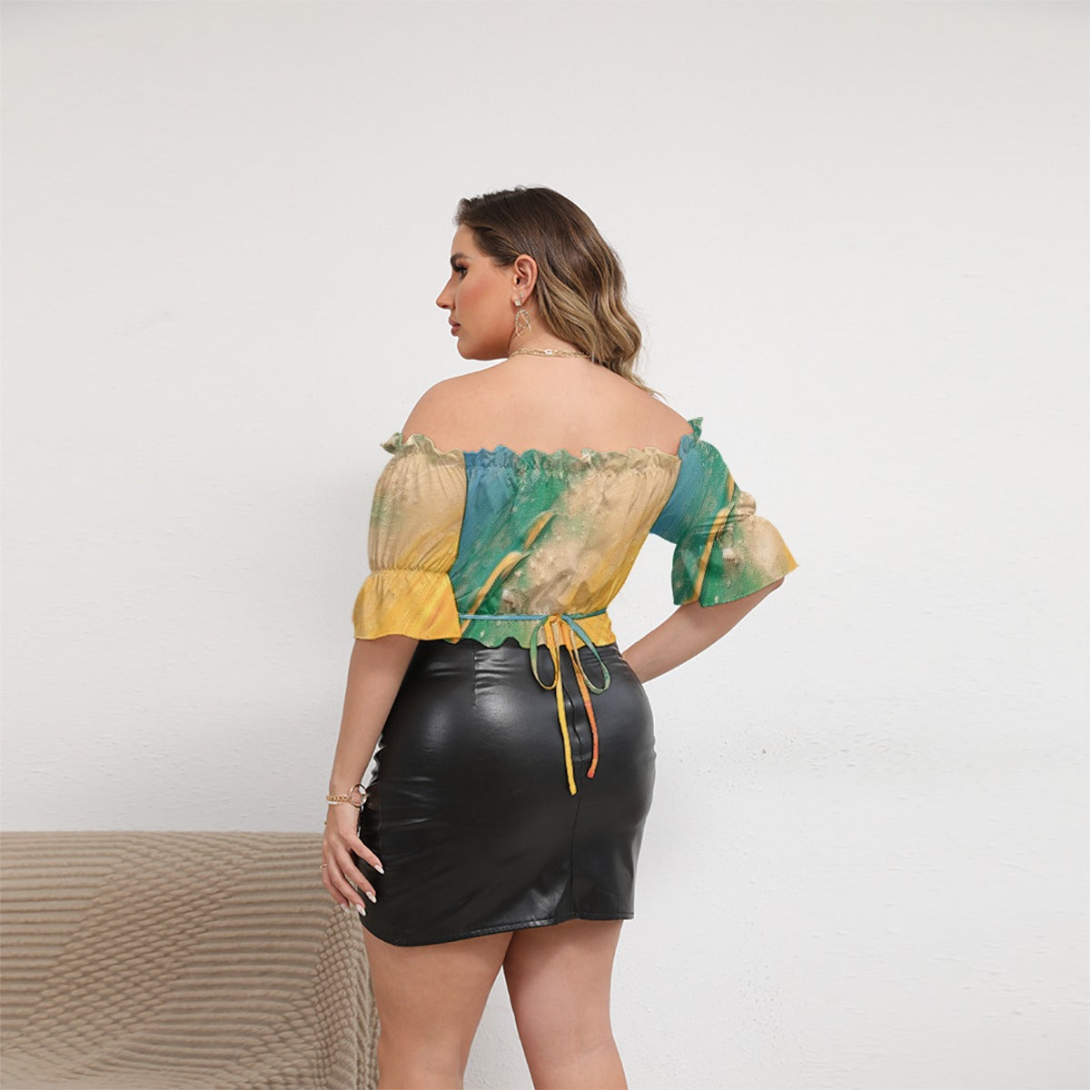 All-Over Print Women's Off-shoulder Cropped Top With Short Puff Sleeve