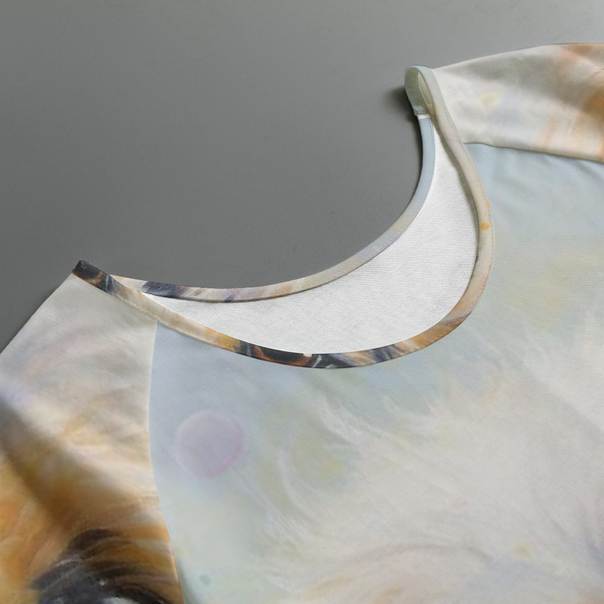 All-Over Print Women's Round Neck T-shirt With Raglan Sleeve
