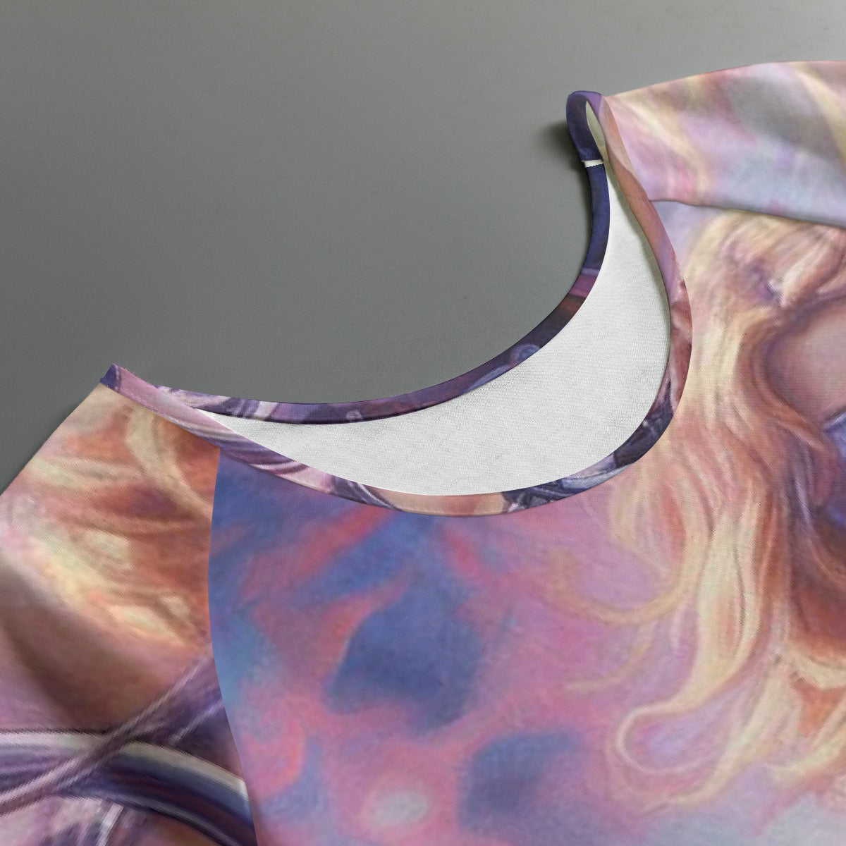 All-Over Print Women's Round Neck T-shirt With Raglan Sleeve