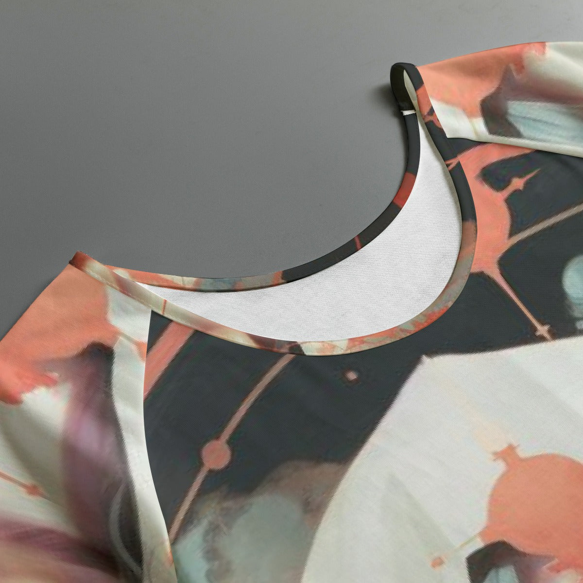 All-Over Print Women's Round Neck T-shirt With Raglan Sleeve