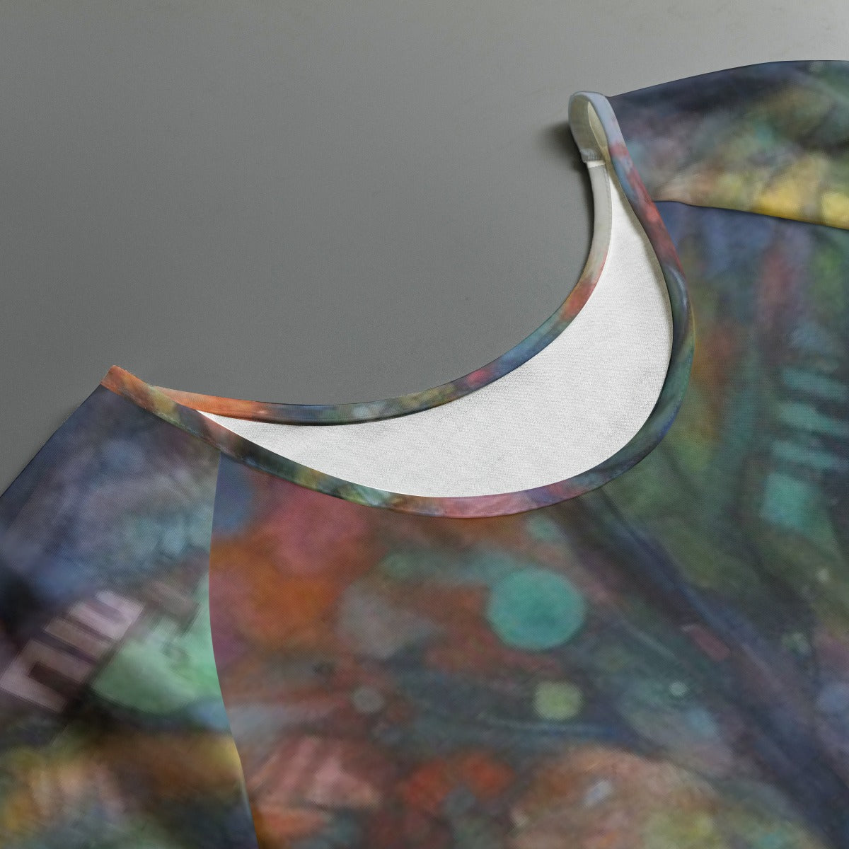 All-Over Print Women's Round Neck T-shirt With Raglan Sleeve