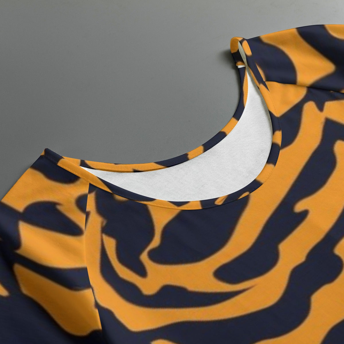 All-Over Print Women's Round Neck T-shirt With Raglan Sleeve