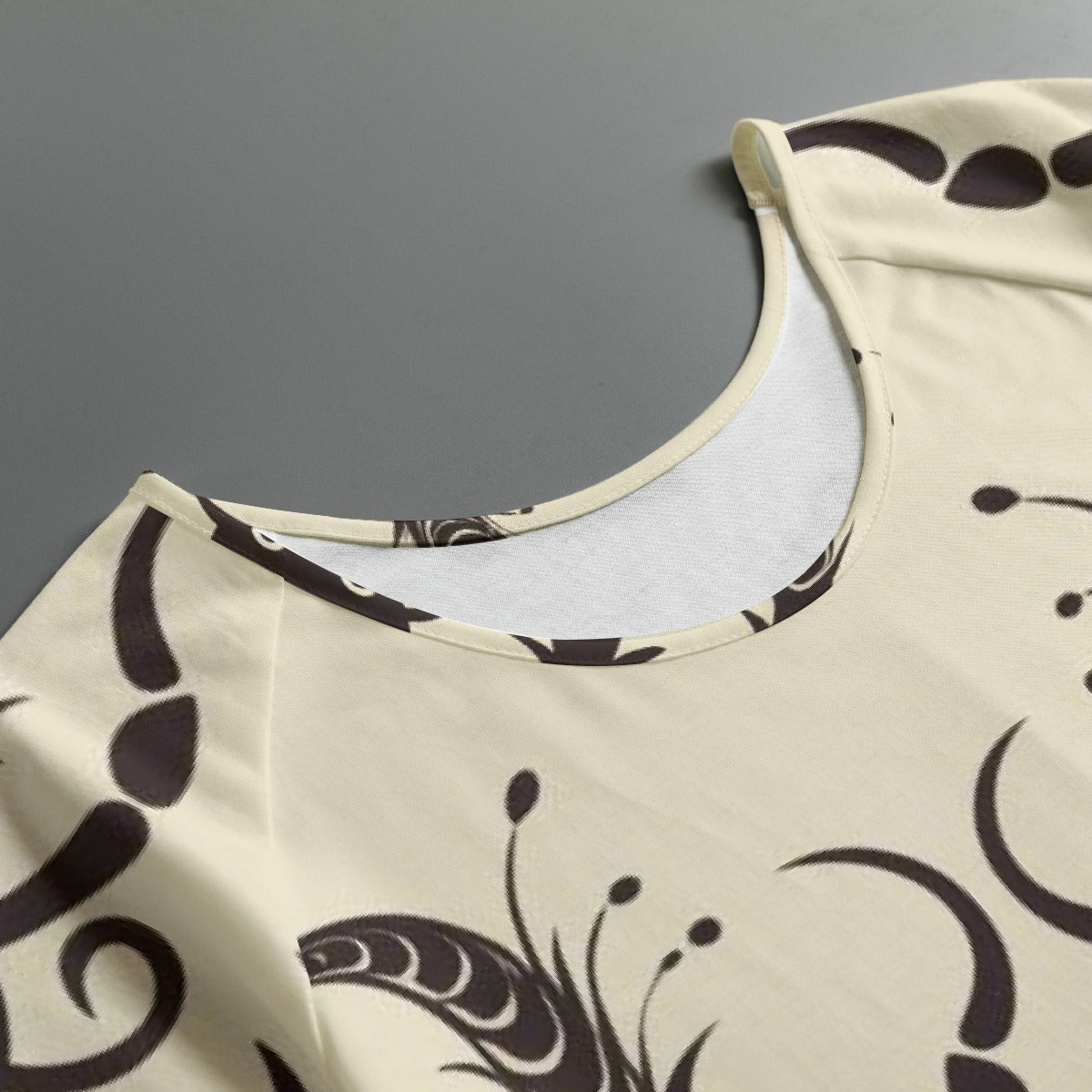 All-Over Print Women's Round Neck T-shirt With Raglan Sleeve