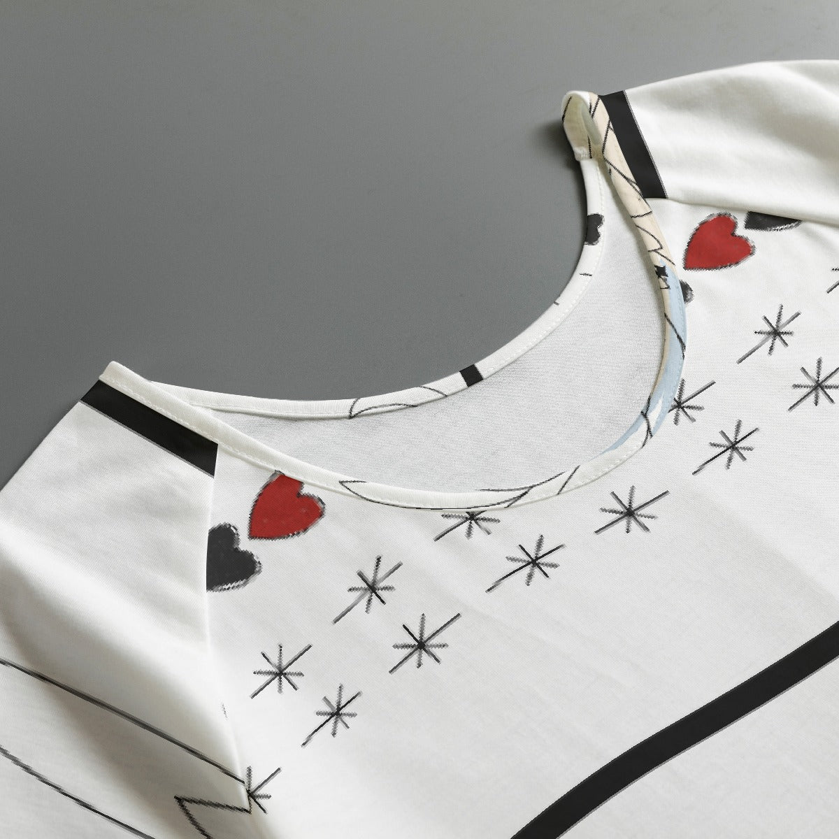All-Over Print Women's Round Neck T-shirt With Raglan Sleeve