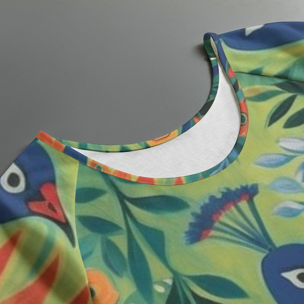 All-Over Print Women's Round Neck T-shirt With Raglan Sleeve