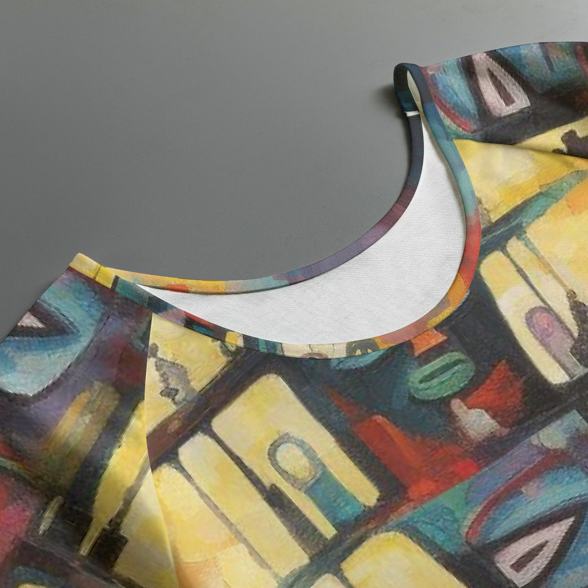 All-Over Print Women's Round Neck T-shirt With Raglan Sleeve