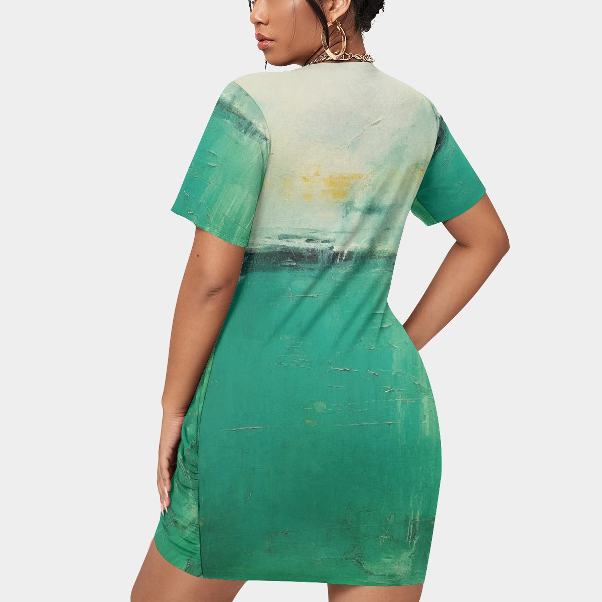 All-Over Print Women’s Stacked Hem Dress With Short Sleeve（Plus Size）