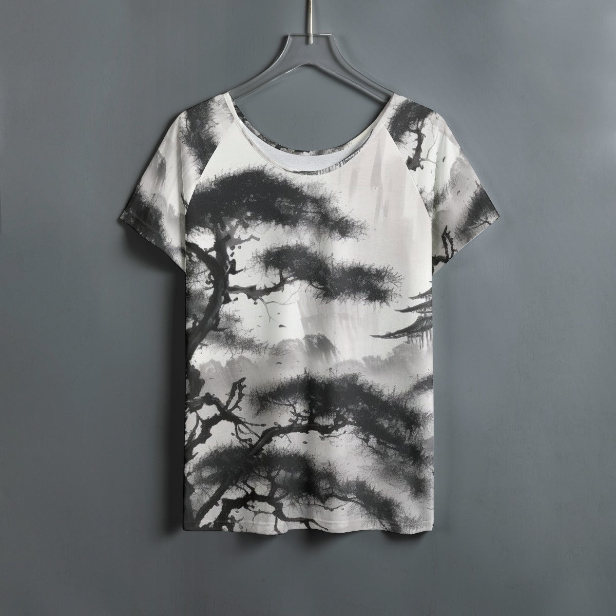 All-Over Print Women's Round Neck T-shirt With Raglan Sleeve