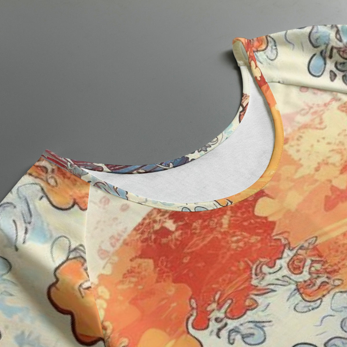 All-Over Print Women's Round Neck T-shirt With Raglan Sleeve