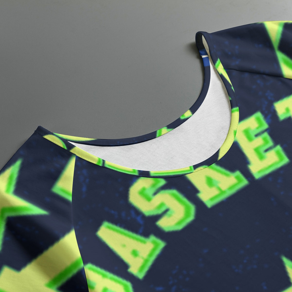 All-Over Print Women's Round Neck T-shirt With Raglan Sleeve