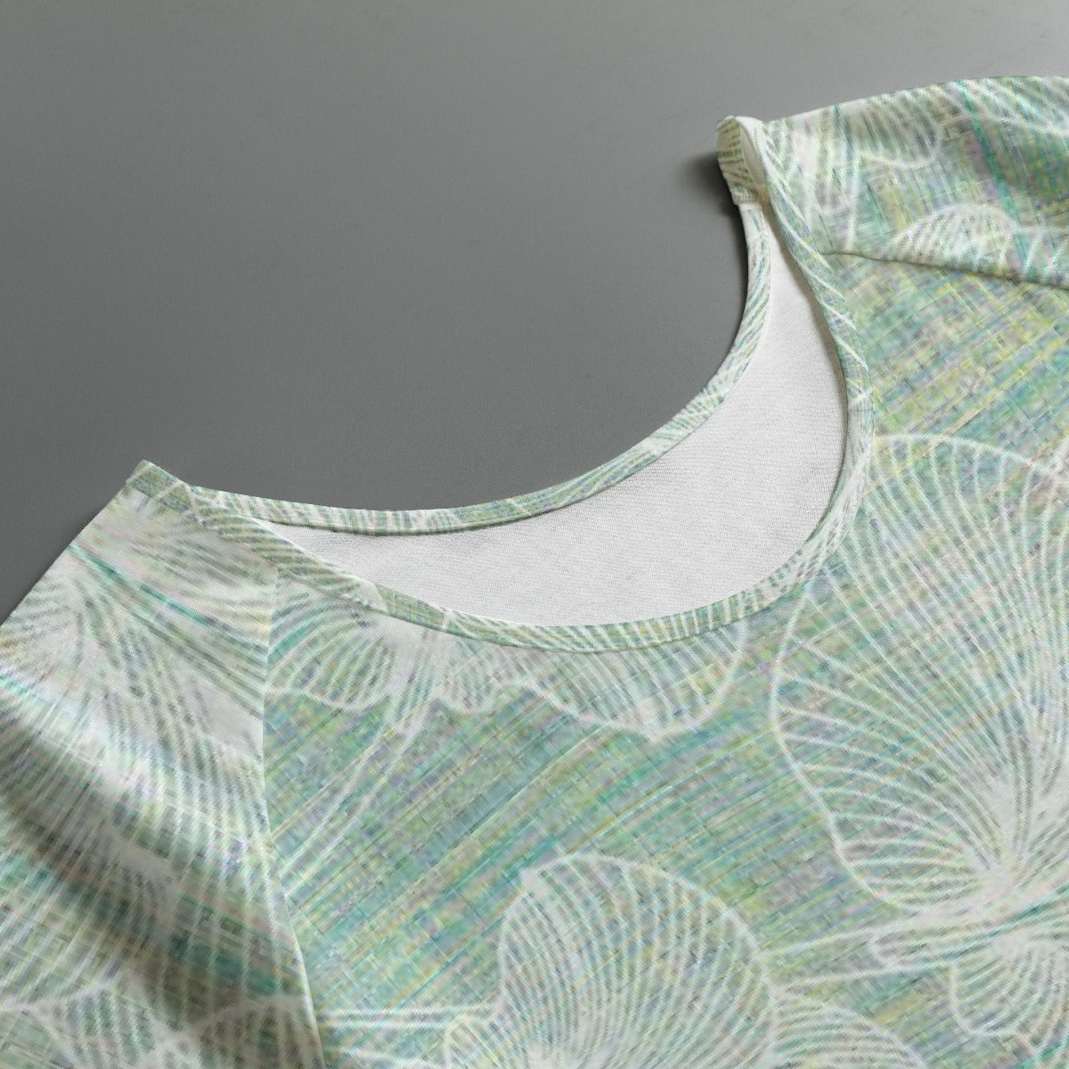 All-Over Print Women's Round Neck T-shirt With Raglan Sleeve