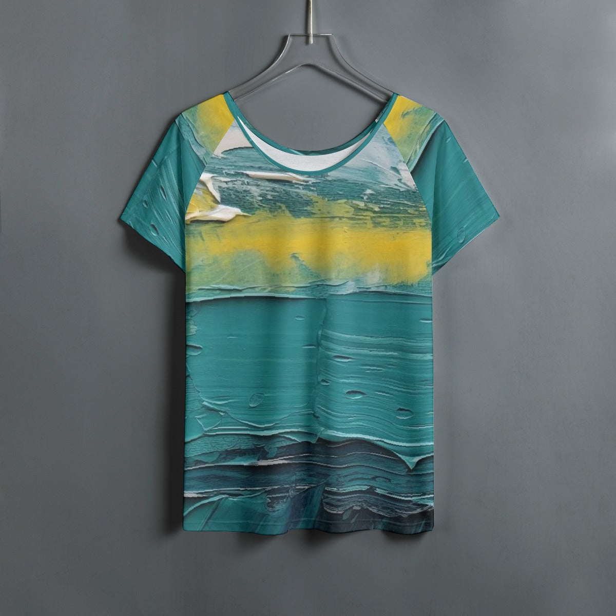 All-Over Print Women's Round Neck T-shirt With Raglan Sleeve