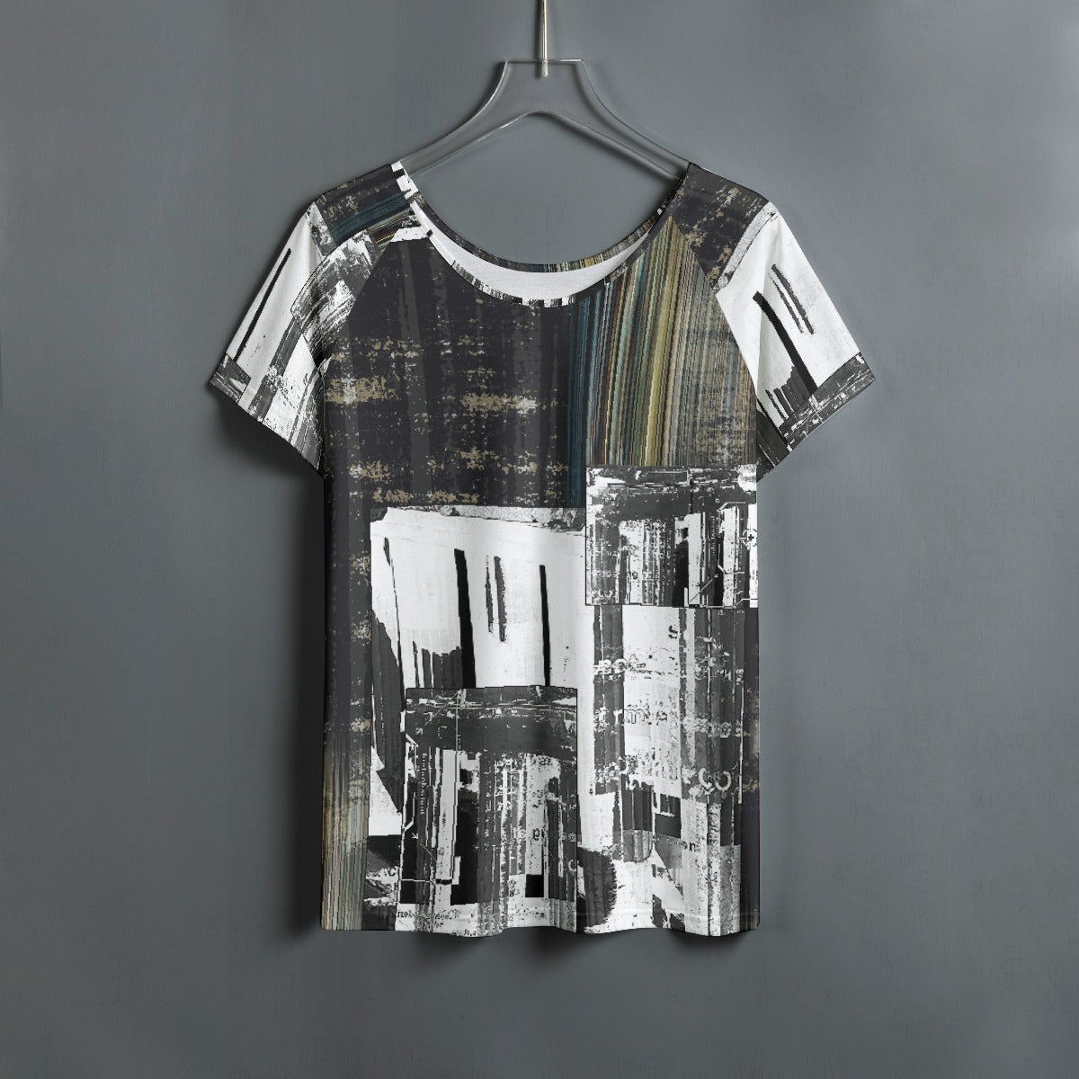 All-Over Print Women's Round Neck T-shirt With Raglan Sleeve