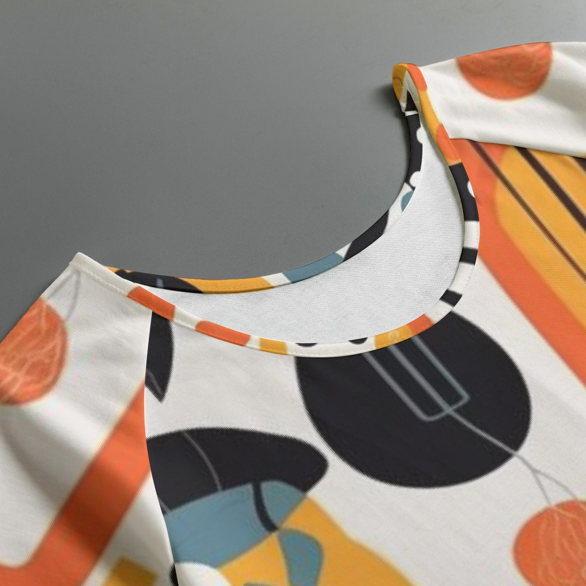 All-Over Print Women's Round Neck T-shirt With Raglan Sleeve