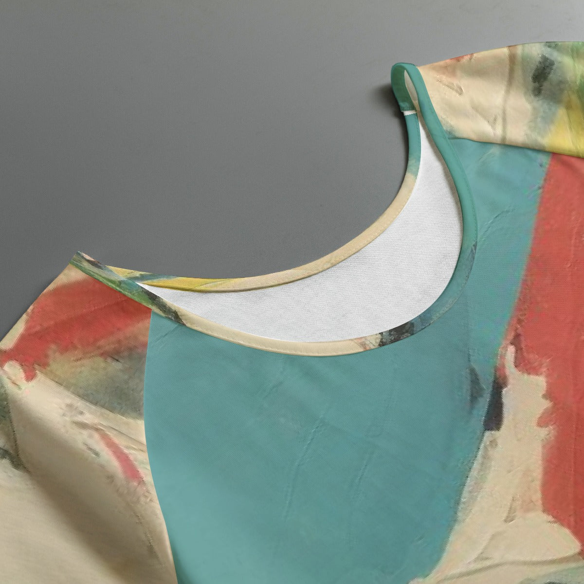 All-Over Print Women's Round Neck T-shirt With Raglan Sleeve