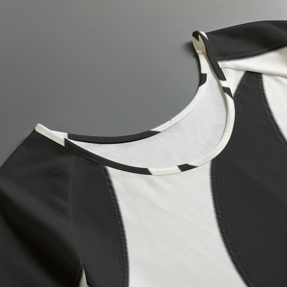 All-Over Print Women's Round Neck T-shirt With Raglan Sleeve