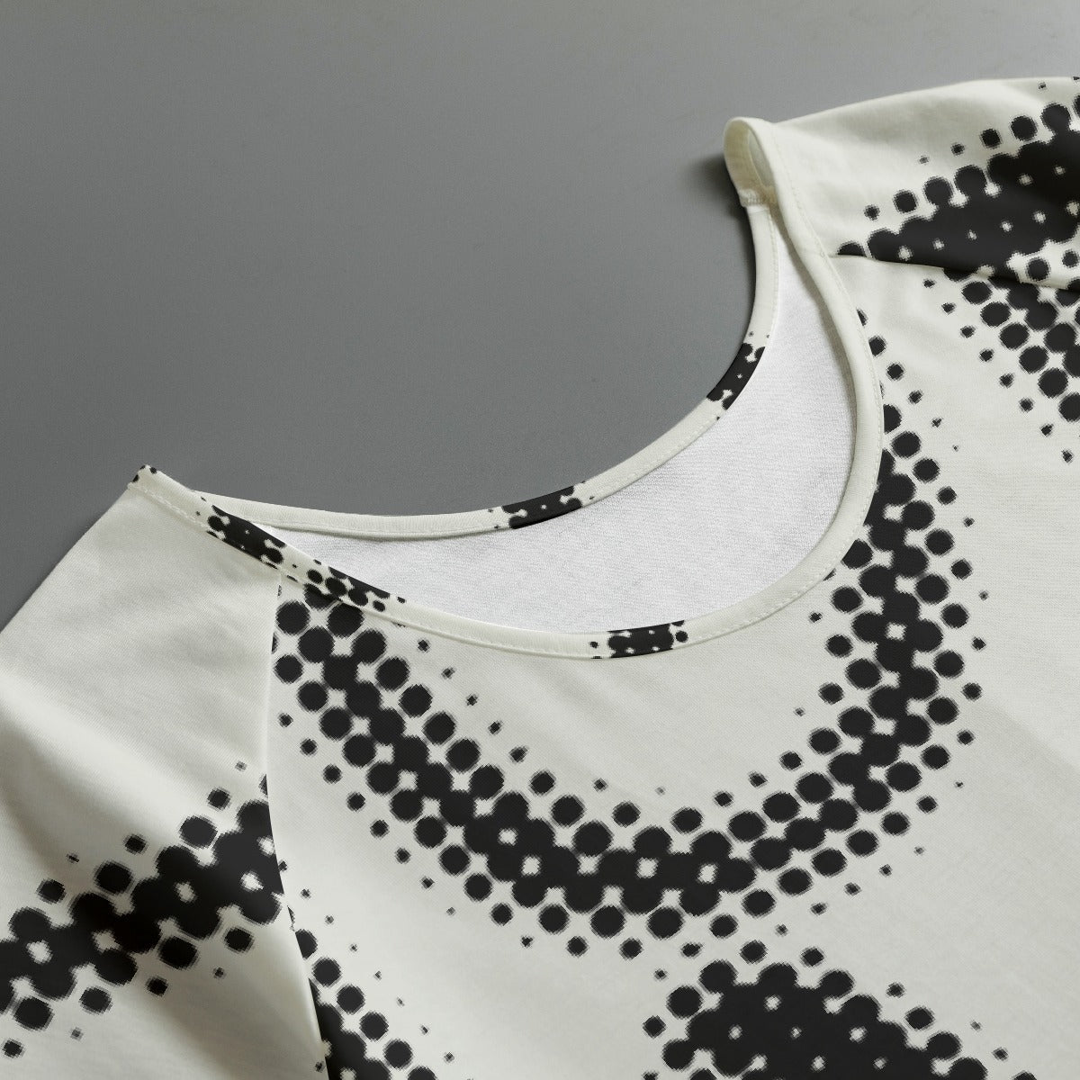 All-Over Print Women's Round Neck T-shirt With Raglan Sleeve