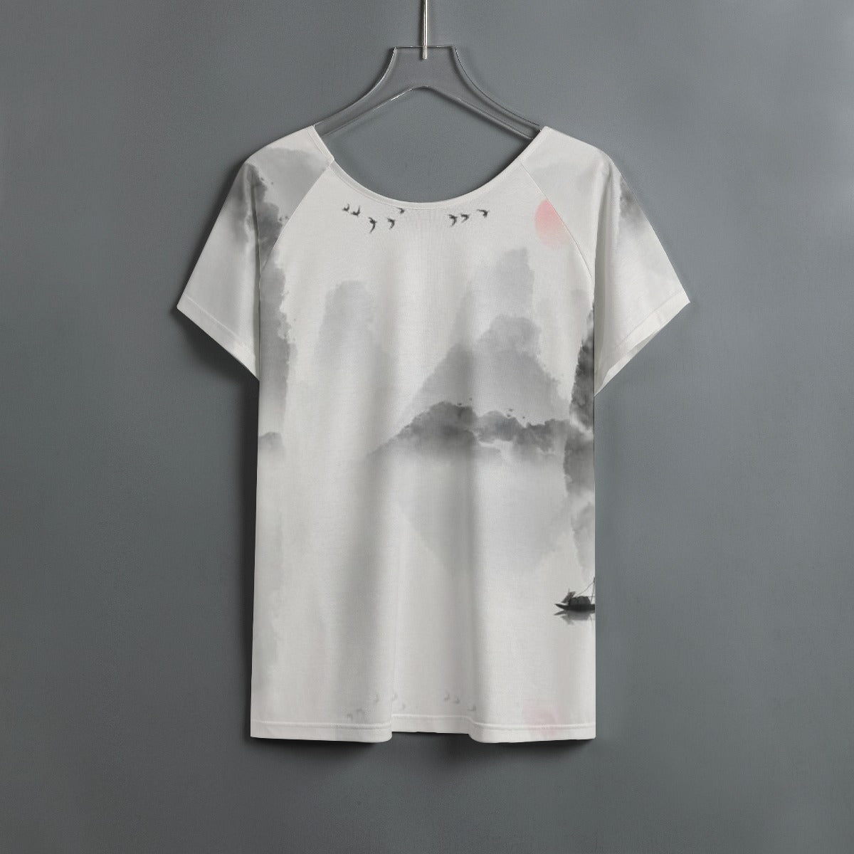 All-Over Print Women's Round Neck T-shirt With Raglan Sleeve