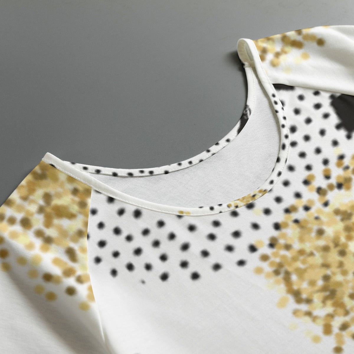 All-Over Print Women's Round Neck T-shirt With Raglan Sleeve